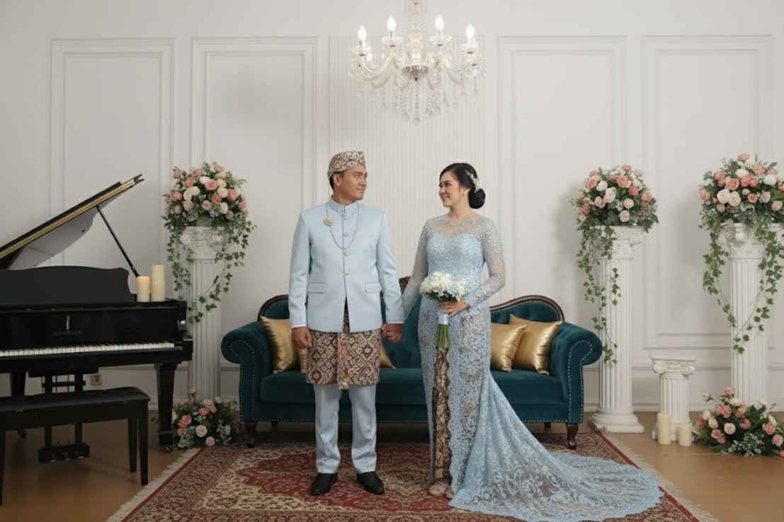 Prewedding Studio - "Golden Horizon"